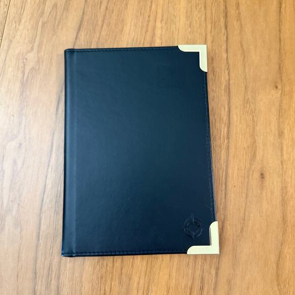Vintage Franklin Covey Small Padfolio Brass Corners Black Planner 9 x 6.5 in - Picture 1 of 15